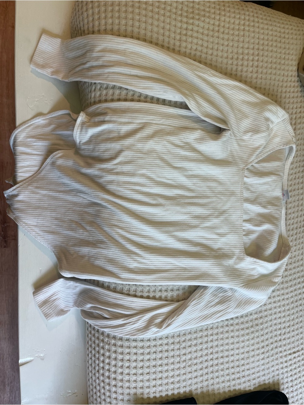 Old Navy Cream Ribbed Long Sleeve Scoop-Neck Bodysuit